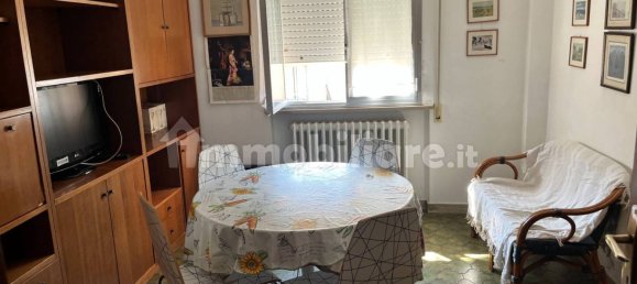 3 Schlafzimmer Wohnung in Urbino, Italy, Nr. 268135 9