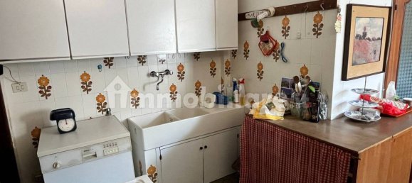 3 Schlafzimmer Wohnung in Urbino, Italy, Nr. 268135 17