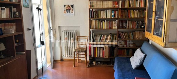 3 Schlafzimmer Wohnung in Urbino, Italy, Nr. 268135 2