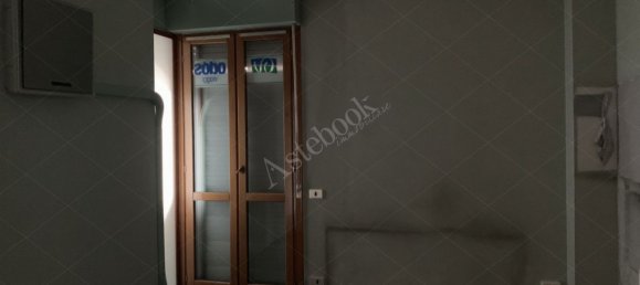 67m² Office in Legnano, Italy No. 226835 8