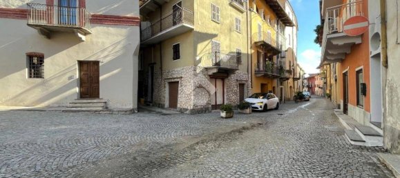 2 bedrooms Apartment in Revello, Italy No. 339123 2