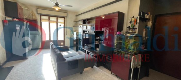 Квартира с 3 комнатами в Бьяссоно, Италия № 2463 3