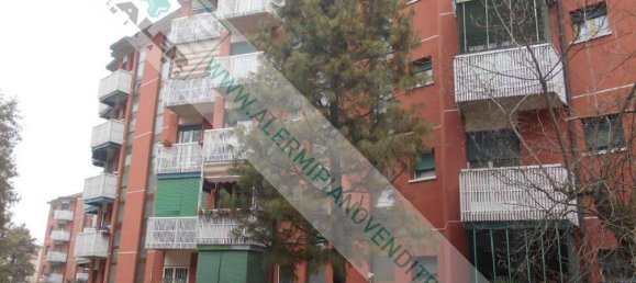 1 chambre Appartement à Milan, Italy No. 361569 4