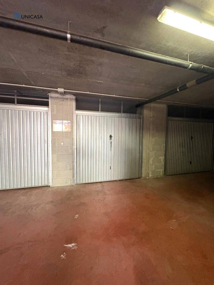 Garage à Cerveteri, Italy 24m² No. 352338