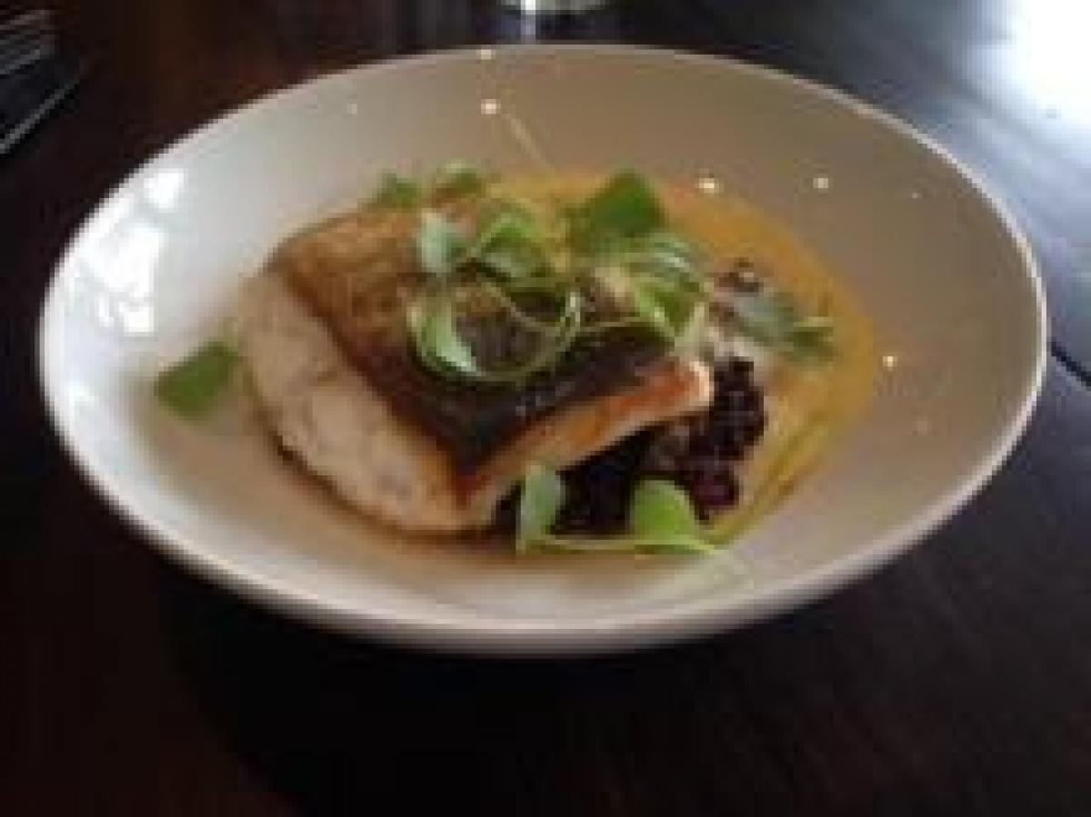 Laden in Pau, France, Nr. 17255