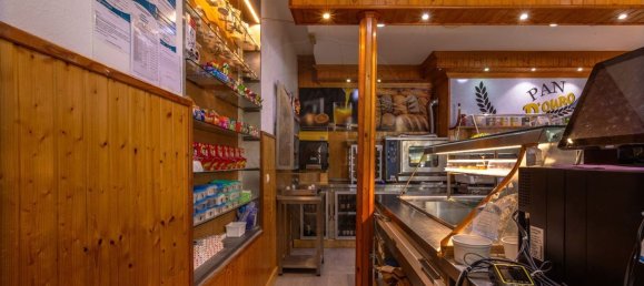 204m² Commercial property in Setubal, Portugal No. 141097 31