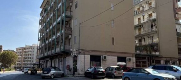  مرآب في Syracuse, Italy 30متر مربع رقم 282730 2