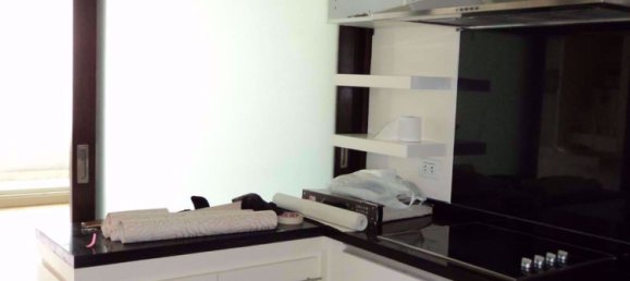 3 bedrooms Condo in Khlong San, Thailand No. 9974 4