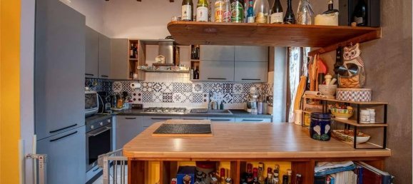 3-salle Appartement à Sesto Calende, Italy No. 37719 12