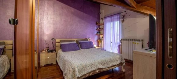 3-salle Appartement à Sesto Calende, Italy No. 37719 13