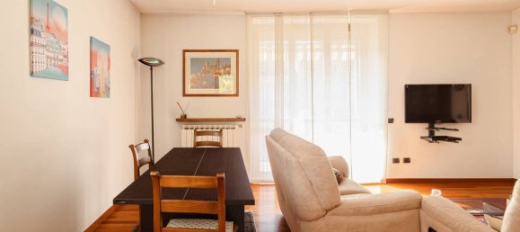 3 bedrooms Apartment in Malnate, Italy No. 209988 19