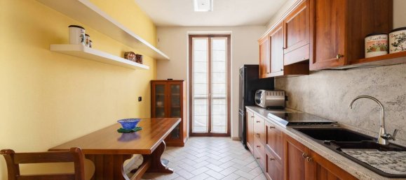 3 bedrooms Apartment in Malnate, Italy No. 209988 24