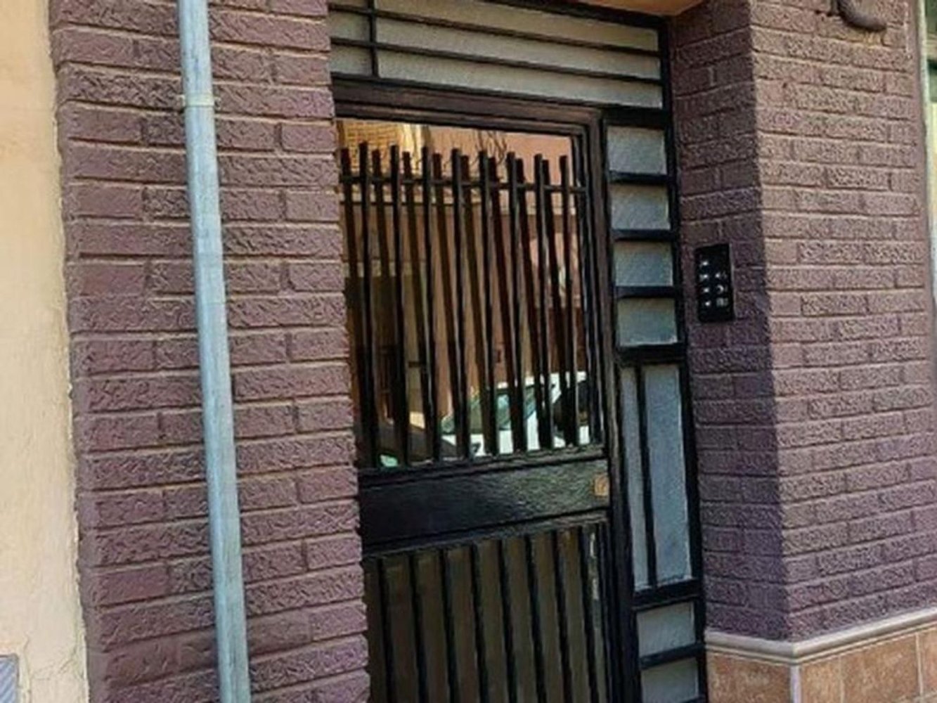 3 bedrooms Apartment in L'Alcudia, Spain No. 172205