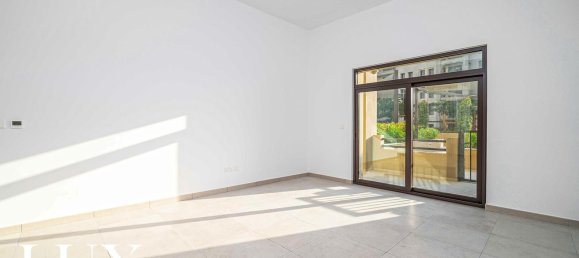 Квартира с 1 спальней в Умм-Сукейм, ОАЭ № 100882 9