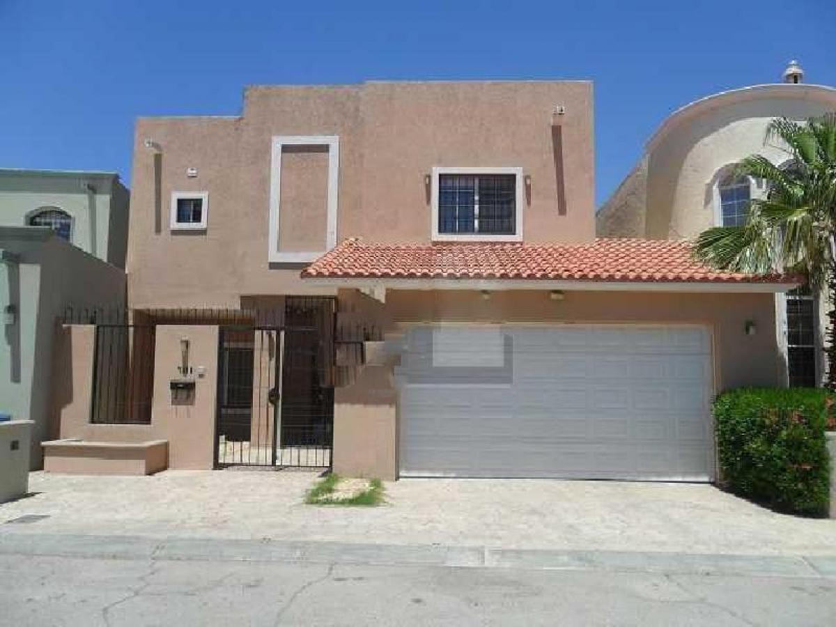 3 bedrooms House in Chihuahua, Mexico No. 156116