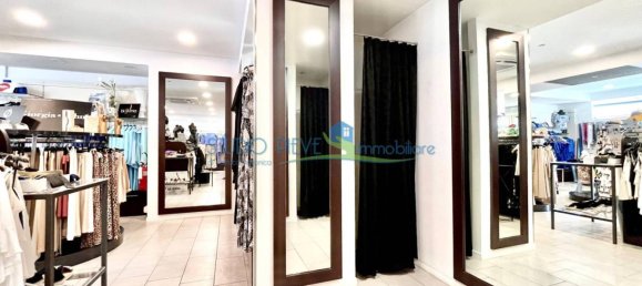 1 room Commercial property in Pieve a Nievole, Italy No. 268530 6