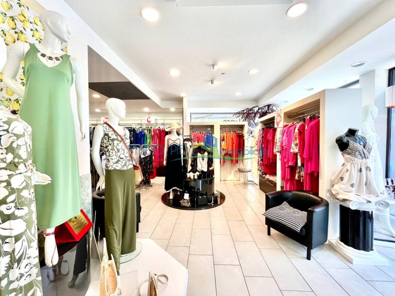 1 room Commercial property in Pieve a Nievole, Italy No. 268530