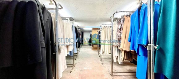 1 room Commercial property in Pieve a Nievole, Italy No. 268530 9