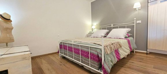 2غرفة شقة في Barberino Tavarnelle, Italy رقم 163232 6