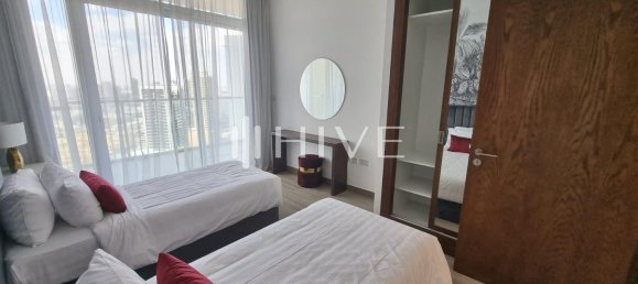 Apartamento de 3 dormitorios en Jumeirah Village Circle, UAE No. 53998 7