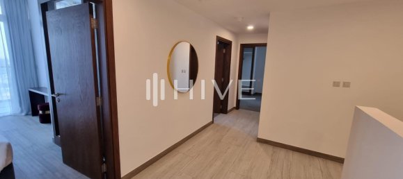 Apartamento de 3 dormitorios en Jumeirah Village Circle, UAE No. 53998 6