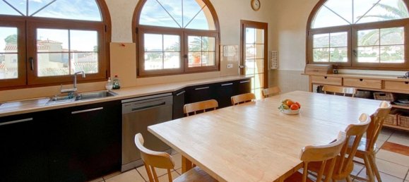 7 Schlafzimmer Haus in Empuriabrava, Spain, Nr. 77865 3