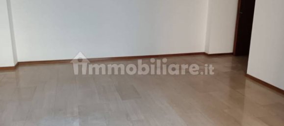 3 Schlafzimmer Wohnung in Rho, Italy, Nr. 316915 10