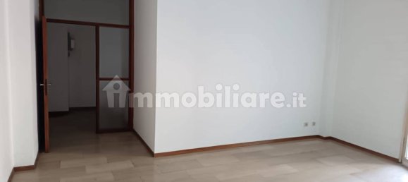 3 Schlafzimmer Wohnung in Rho, Italy, Nr. 316915 20