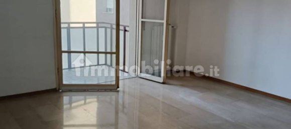 3 Schlafzimmer Wohnung in Rho, Italy, Nr. 316915 24