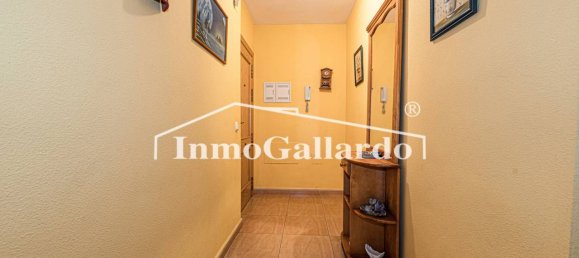 Apartamento de 2 dormitorios en Rincón de la Victoria, Spain No. 179752 2