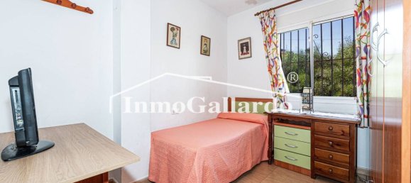 Apartamento de 2 dormitorios en Rincón de la Victoria, Spain No. 179752 18
