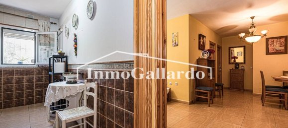 Apartamento de 2 dormitorios en Rincón de la Victoria, Spain No. 179752 5