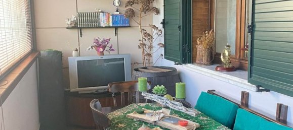 4 rooms Apartment in Catanzaro, Italy No. 131983 10