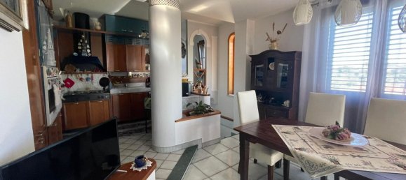 4 rooms Apartment in Catanzaro, Italy No. 131983 11
