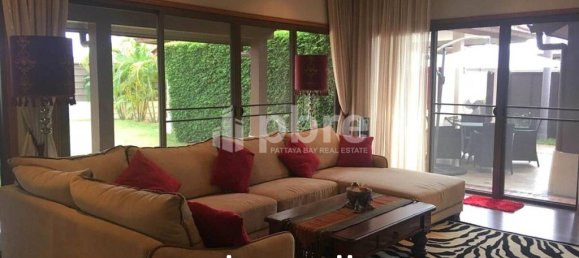 4 bedrooms Cafe / restaurant in Pattaya, Thailand No. 16191 3