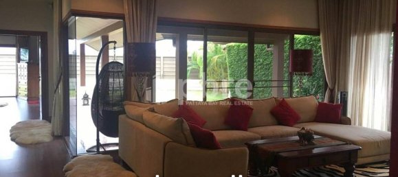 4 bedrooms Cafe / restaurant in Pattaya, Thailand No. 16191 4