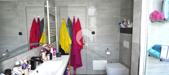 5 Schlafzimmer Wohnung in Cavriago, Italy, Nr. 312097 13