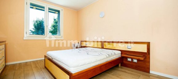 3 bedrooms Villa in Madone, Italy No. 296793 13