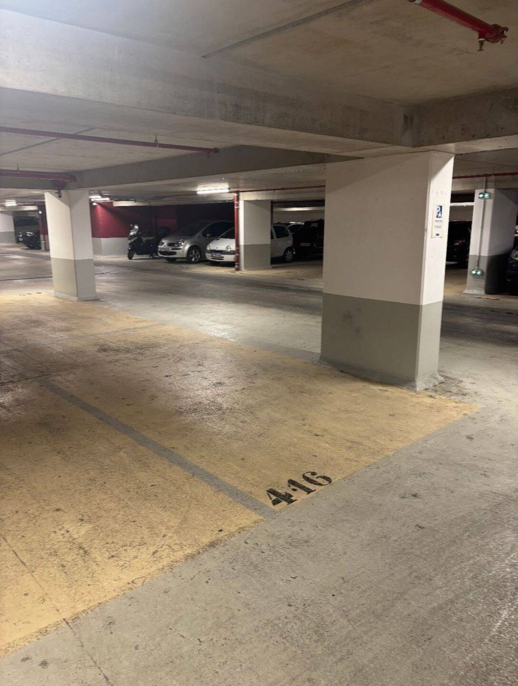 Estacionamento em Asnieres-sur-Seine, France 12 m² N.º 330596