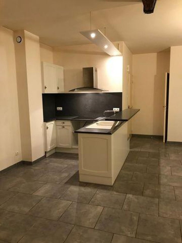 2 bedrooms Condo in Revel, France No. 34813