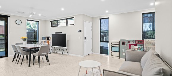 4 bedrooms Townhouse in Helensvale, Australia No. 222 4