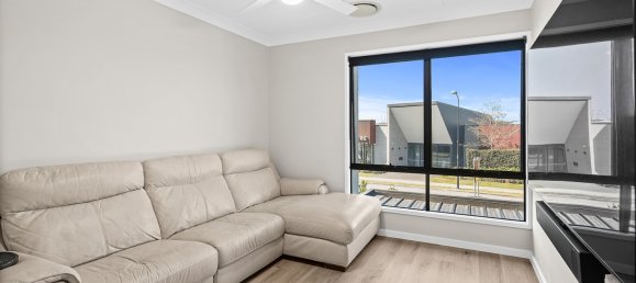 4 bedrooms Townhouse in Helensvale, Australia No. 222 7