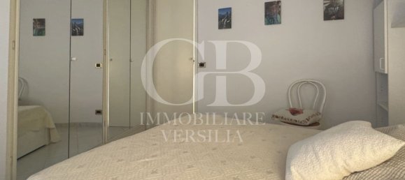 5 rooms Apartment in Camaiore, Italy No. 281585 10