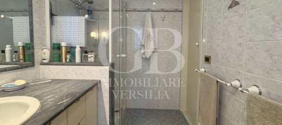 5 rooms Apartment in Camaiore, Italy No. 281585 14