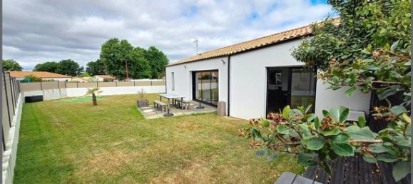 3 Schlafzimmer Haus in Maine-et-Loire, France, Nr. 309179 8