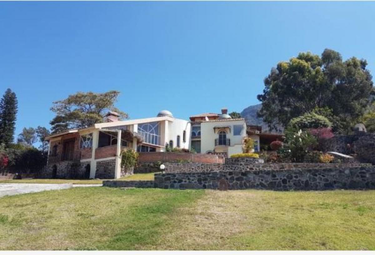 8 bedrooms House in Jalisco, Mexico No. 179036