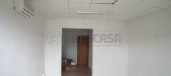 40m² Office in Siena, Italy No. 328442 2