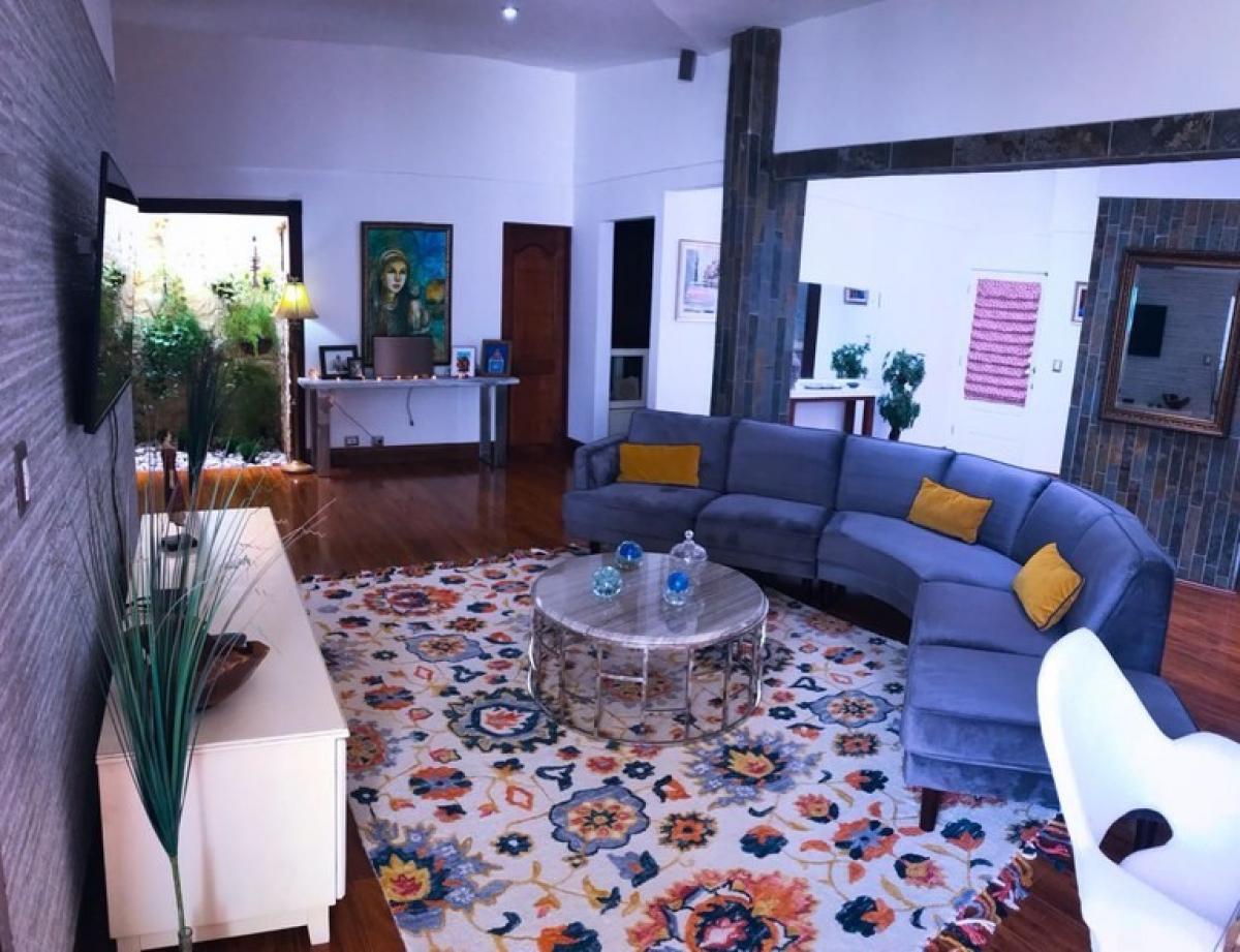 3 bedrooms House in Santa Ana, Costa Rica No. 983