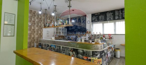 Коммерческая недвижимость с 1 комнатой в Урньяно, Италия № 132676 24