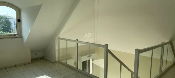 Dúplex de 2 dormitorios en Maisons-Laffitte, France No. 320808 5